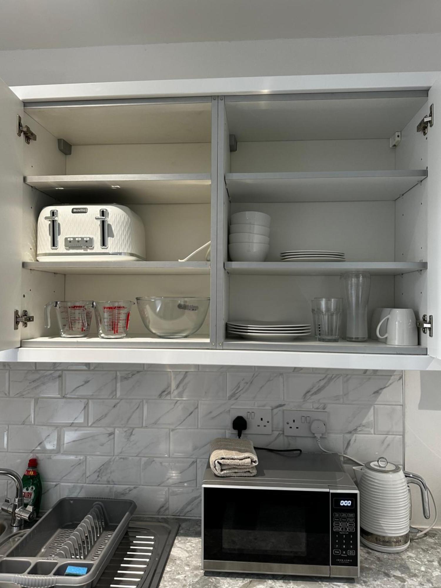 Town Centre Studio Flat Merthyr Tydfil Dış mekan fotoğraf